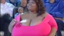 video Norma Stitz má najväčšie prsia na svete!