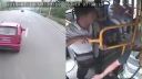 video Neotravujte šoféra autobusu počas jazdy!