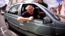 video Agresívny šofér sa pustil do cyklistu (Veľká Británia)