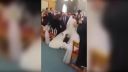 video Mladý narušiteľ svadby