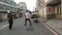 video Neser koho nepoznáš (cestná pomsta Taiwan)