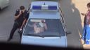 video Zdrogovaná Irena v policajnom aute (Rusko)