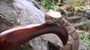 video Obávaný had ploskohlavec na palici (výroba)