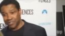 Denzel Washington si robí srandu z médií hlavného prúdu