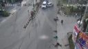 Zrážka s autobusom si vyžiadala 2 obete (Indonézia)