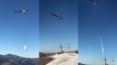 Zasnežovanie svahu pomocou helikoptéry (Pyreneje)