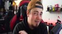 Slniečkár Duklock považuje imitáciu 2Paca za rasizmus