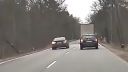video Smrť na trase neďaleko Varšavy, vodič BMW predbiehal kolónu