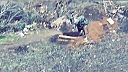 Dron bombarduje Ruské zákopy, snažili sa ho zostreliť