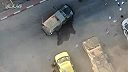 Palestínsky dron útočí na kontrolný bod izraelskej armády IDF.
