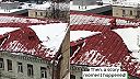 Zošmykol sa počas zhadzovania snehu zo strechy