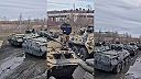Nová várka bojových vozidiel BTR-80A smeruje do zóny SVO