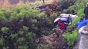 Tučná žena bola príliš zvedavá, chcela vidieť havarované auto zblízka