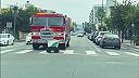 Má prednosť doručovací robot, alebo požiarnici? (Los Angeles)