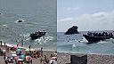Desiatky migrantov vtrhli na pláž v Španielsku a vyplašili turistov